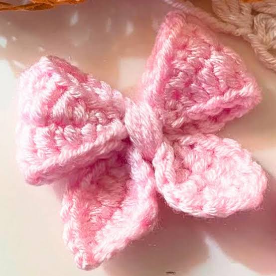 Blush Bloom Crochet Bow Clip 🌸